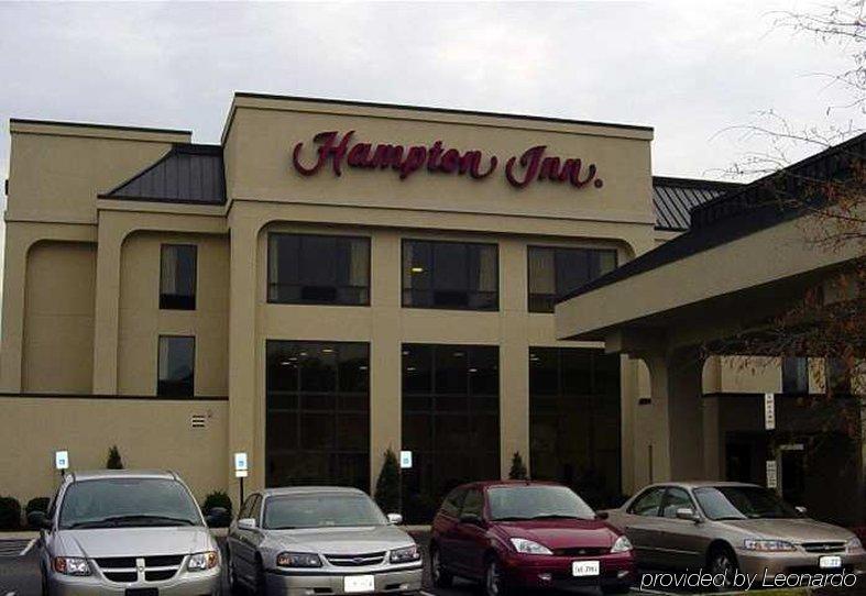 Hampton Richmond/midlothian Turnpike 3*