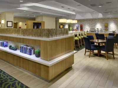 Hampton Richmond/midlothian Turnpike 3* Midlothian